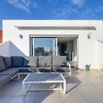 Casa Lynda Centre דירה *